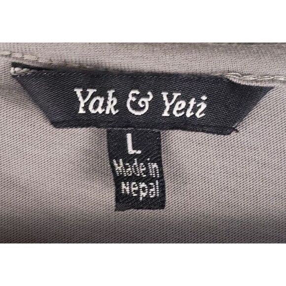 Yak & Yeti Men's T Shirt Short Sleeve‎ Pockets Large Gray Nepal Graphic - Picture 3 of 7